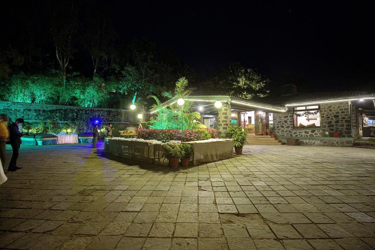 Anandvan Resort Бхандардара Экстерьер фото